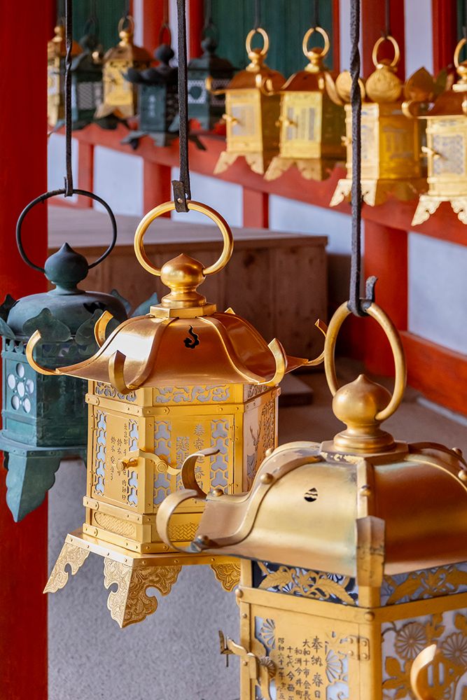 Bronze lanterns, Kasuga Taisha shrine, Nara, Japan